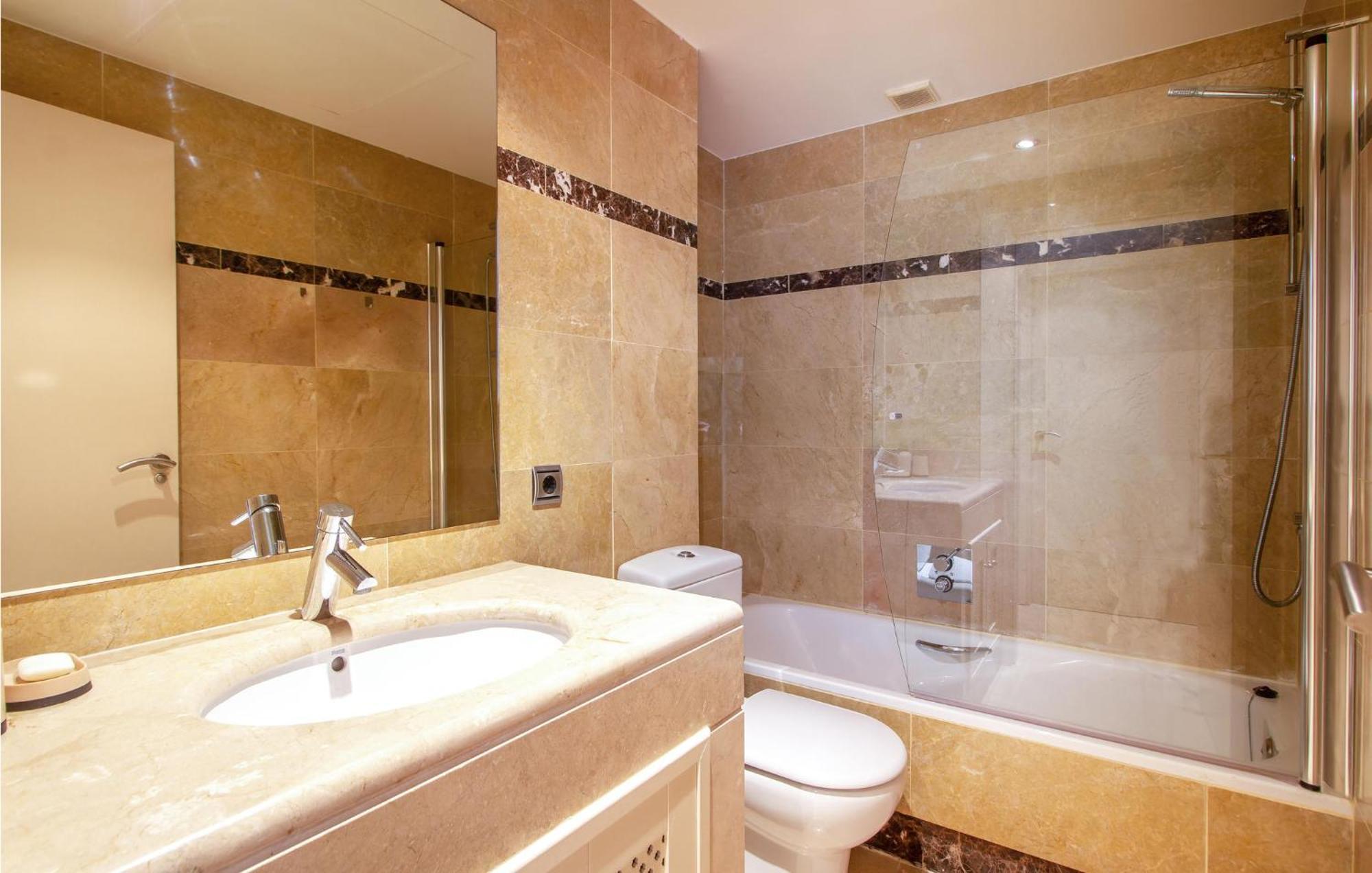 Stunning apartment in Los Alcázares with Outdoor swimming pool, Swimming pool&2 Bedrooms Exterior foto